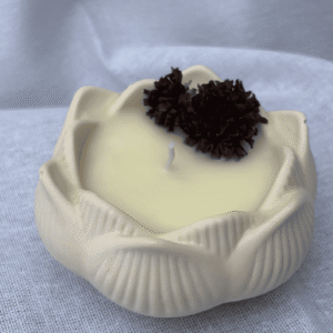 Tarro pequeño en forma de flor