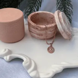 Cajita de almacenamiento